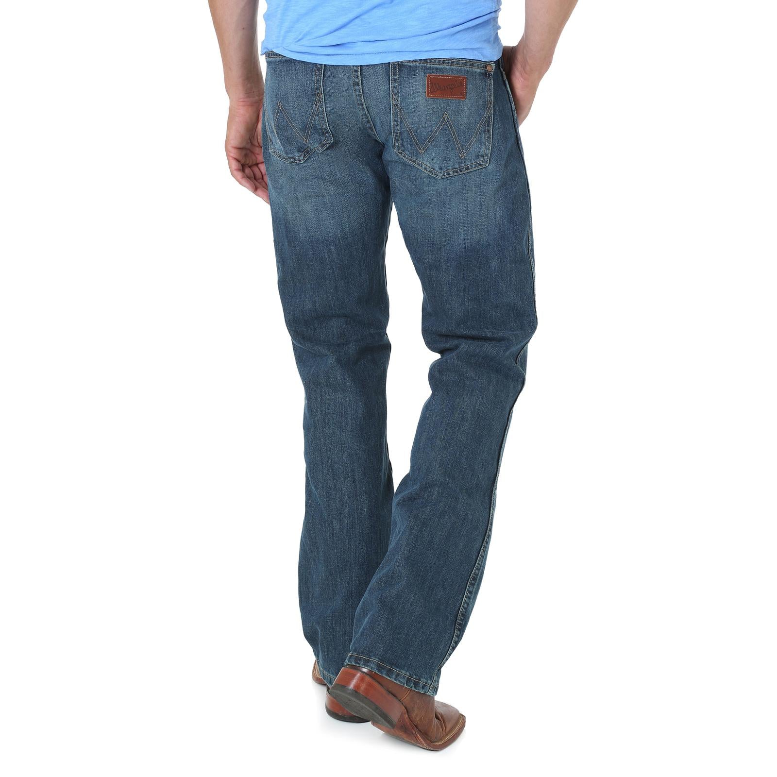 Wrangler Retro® River Wash Slim Boot Jean